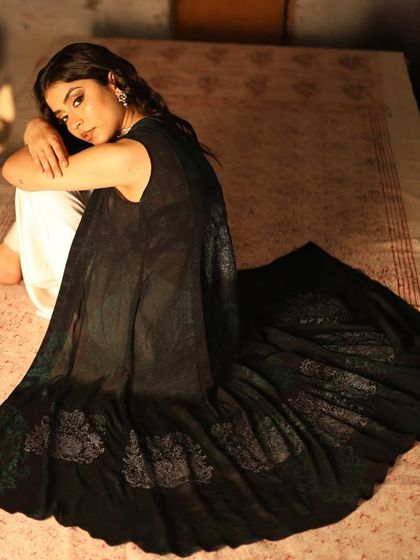 A look at our Festive Edit '24, a collection that blends heritage with versatile style. We've reimagined vintage South Indian motifs on contemporary silhouettes like shirts and vests, handcrafted with fine natural fabrics and archival woodblocks.