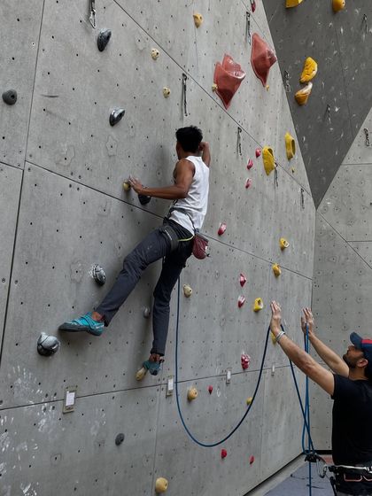 Level Up: Advanced & Lead Climbing photo 3