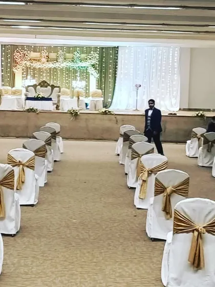 The aisle is ready for the ceremony. Even with social distancing, we create a clear and beautiful path, ensuring the focus remains on the celebration of love.