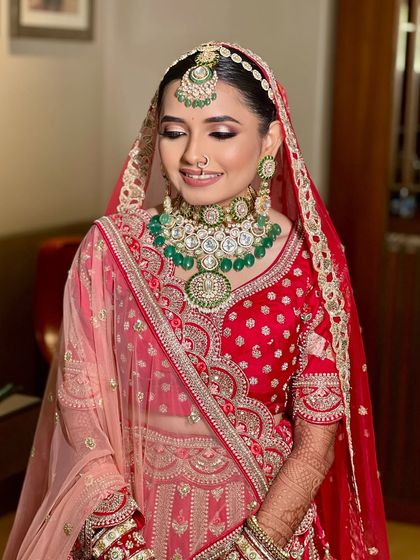 Timeless Red & Royal Brides photo 53