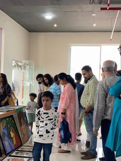 A candid shot of me enjoying the response at the clubhouse exhibition.