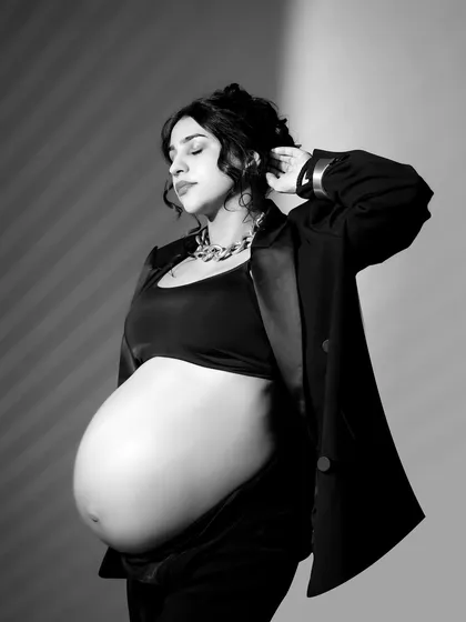 Pria Beniwal looking absolutely stunning. A solo portrait from her maternity session, showcasing her strength and style.