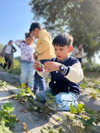 Farm-Fresh Produce & Products