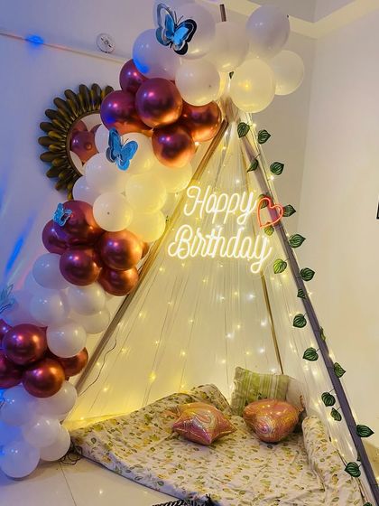 Birthday Balloon Arches & Backdrops photo 45