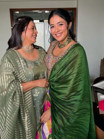 Fun Mehndi & Pre-Wedding Looks photo 35