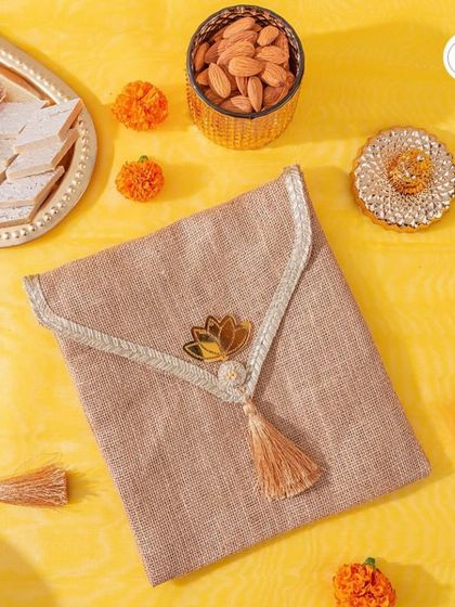 Bespoke Packaging & Wedding Favors photo 27