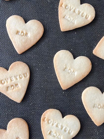 Our 'Lots of Love' cookies, imprinted with a special message for Mom. These crisp, buttery cookies are a sweet way to show you care.
