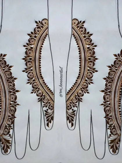 A Gulf mehendi design I created on paper. This is a great way for me to practice new patterns and create tutorials for my students.