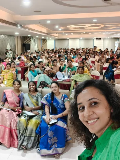 A wide angle selfie with the wonderful teachers who attended my training. It's a privilege to connect with so many dedicated professionals and support them on their journey.