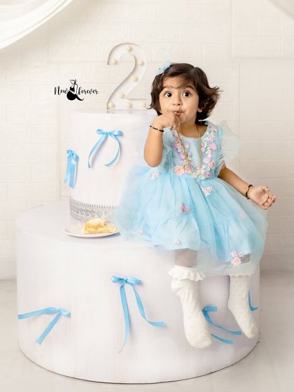 Birthday Milestones & Cake Smash Fun photo 9