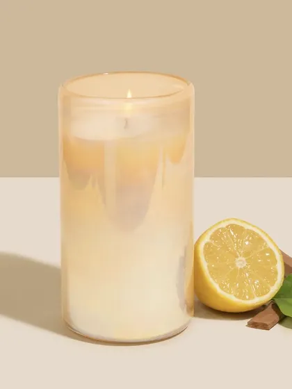 Citrus-laced air, kissed by the Mediterranean sun. My Venetian Bergamot candle captures the effortless charm of coastal summers with zesty citrus notes, sun-drenched florals, and polished woods.