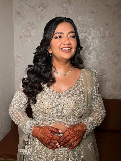 Evening & Cocktail Glam photo 26