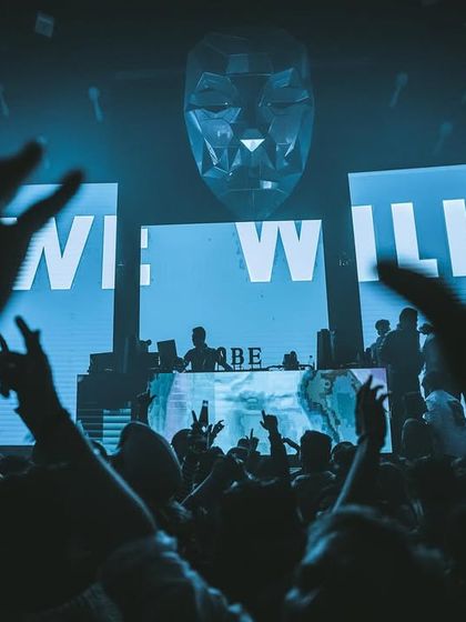 High-Energy Club Nights photo 29