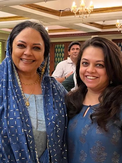 A behind-the-scenes photo with the legendary actress Tanvi Azmi on the set of the web series 'Dil Dosti Dilemma'. It was a pleasure to choreograph for such a seasoned artist.