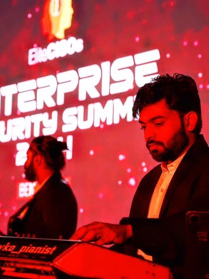 Our keyboardist in his element during the Enterprise Security Summit 2024.