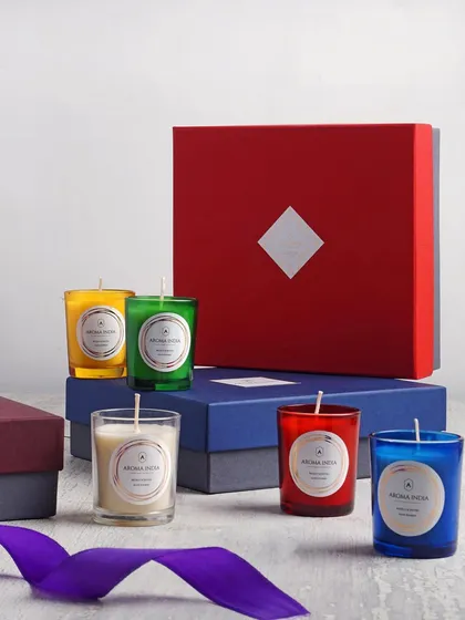 All good things come in small packages. Our set of five mini candles in colorful glass votives is a perfect way to sample different scents or to give as a charming and fragrant gift.