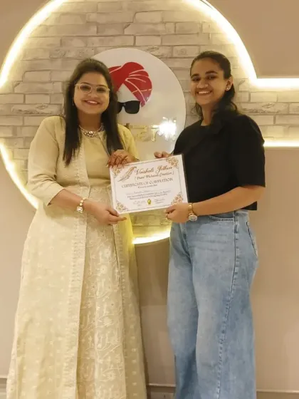 Another happy graduate from my Ghatkopar West mehndi class.