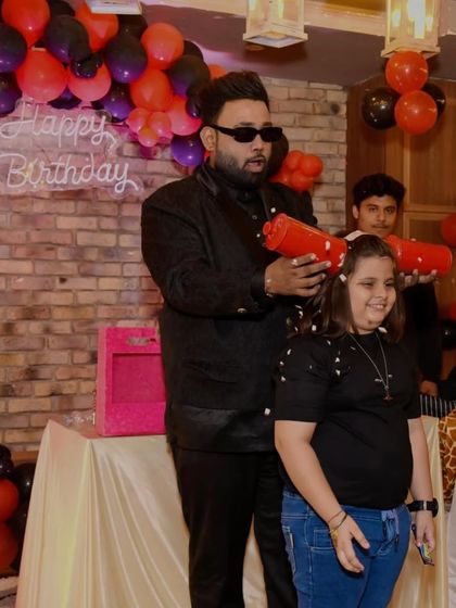 The classic multiplying bottles trick is always a source of confusion and laughter. It's a great interactive routine for kids' parties.