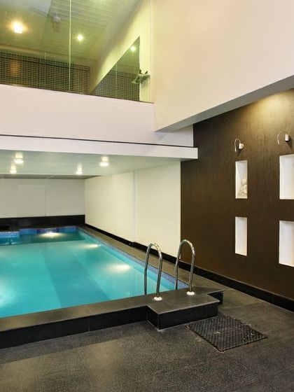 Architecture Continuous - Interior Design & Renovation Courtyards & Light-Filled Interiors photo 5