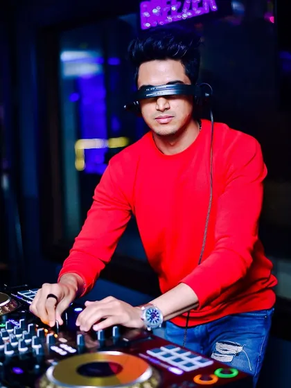 Ready for another week of parties. My schedule shows my dedication to playing across the city, almost every night.
