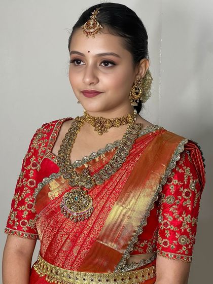 Shwetha Mahadev - Makeup Artistry Training Signature Foundation-Free Technique photo 4