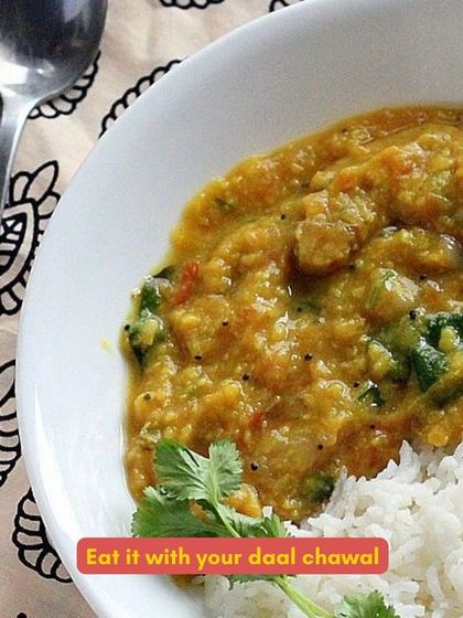 Elevate your comfort meal of dal chawal with a side of our Pickled Ginger. It adds a fresh, zesty kick and is great for digestion, especially during the monsoon and winter seasons.