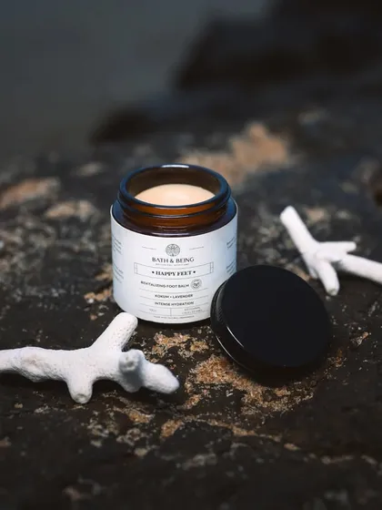 Treat your feet with my Happy Feet Foot Salve. It’s a rich balm made with beeswax, kokum butter, and Kashmiri lavender essential oil to repair cracked heels and soothe tired feet overnight.