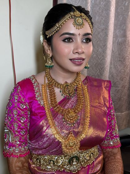 Sneha Kiran - Bridal & Event Makeup Artistry Traditional South Indian Muhurtham Brides photo 41