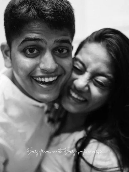This is it. The pure, unfiltered laughter that comes from a place of deep love and friendship. My goal is to capture these real moments that define your relationship.