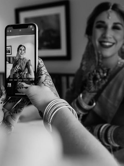 Unforgettable Moments: The Candids photo 11