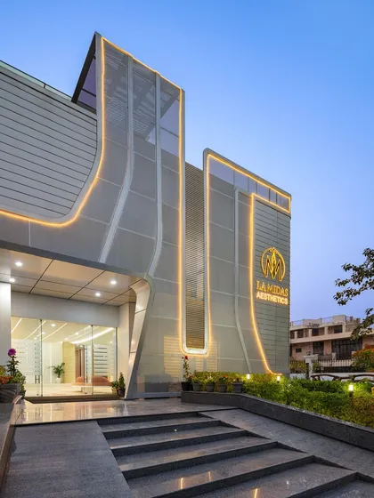 The La Midas Wellness Centre is a testament to transformative design, where we reimagined a 20-year-old residence. Its fluid, illuminated facade creates a sculptural landmark, showcasing our ability to blend bold architectural expression with the sensitive context of a residential neighborhood.