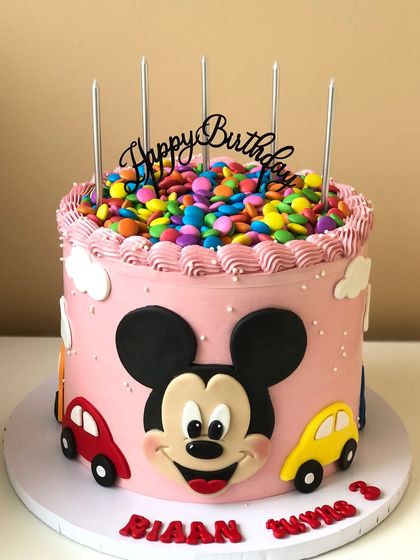 Ankita Das - Designer Cakes & Desserts For the Little Ones: Character & Themed Cakes photo 16