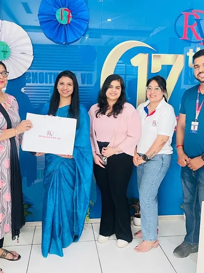It was a pleasure to be felicitated by the team at RV Solutions after a successful nutrition awareness session. I also conducted one-on-one counseling to provide personalized guidance to the employees.