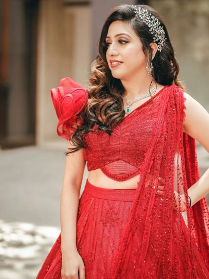 Surbhi Arora - Professional Makeup Course Glamorous Engagement & Cocktail Looks photo 49