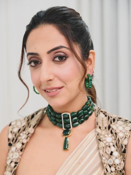 Elegant Updos & Ponytails photo 6