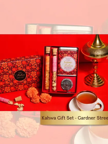 I love creating gifts that offer a unique experience. This Kahwa Gift Set is a great example, combining fragrant tea blends with a beautiful brass infuser. It's a thoughtful keepsake that lets your guests enjoy a special moment long after the wedding.