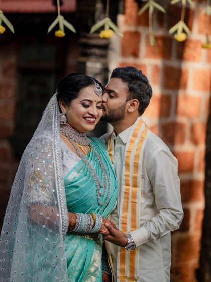 Journeys By Vivek - Wedding Cinematography Romantic Couple Portraits photo 44