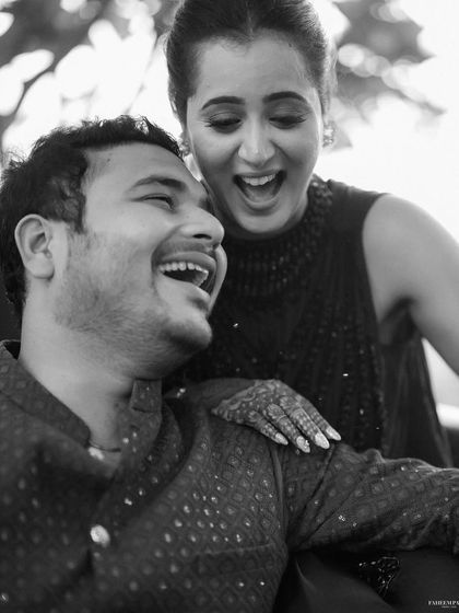 Pure, uninhibited laughter. This black and white candid shot of Sushant and Akanksha is one of my favorites for its raw emotion and the story it tells about their fun-loving relationship.