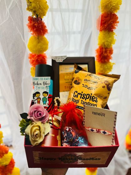 Gift Hamper - Personalized Gift Hampers Rakhi Celebrations photo 104