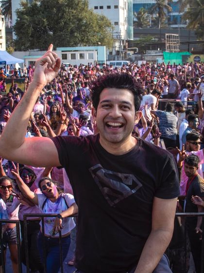 A big smile for the camera while the Holi party rages on behind me.