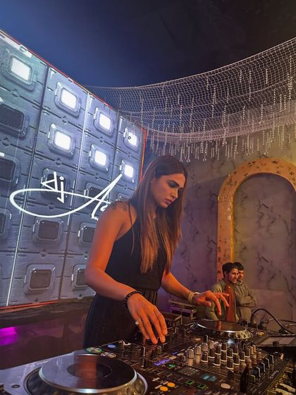 Electrifying Club Nights photo 39