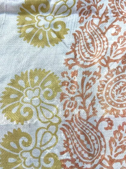 Indian Madder and Myrobalan are two traditional ingredients we often use for our natural dyes. Their mellow, earthy tones are prepared by our team in fresh batches for our workshops and production.