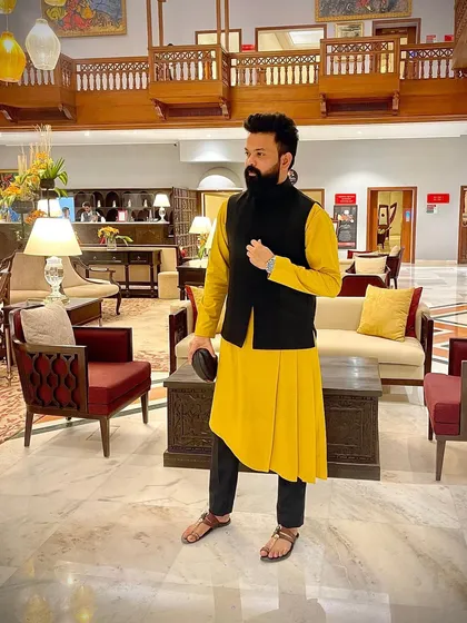 In and around earthy hues for a sangeet-cocktail party. My outfit for the night, blending a traditional kurta with a modern cut and vest.