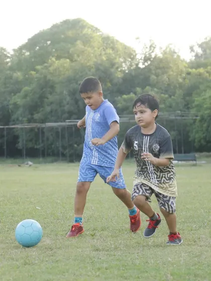 All out effort from our youngest players. This is where the fundamentals of pressing and tackling are learned.