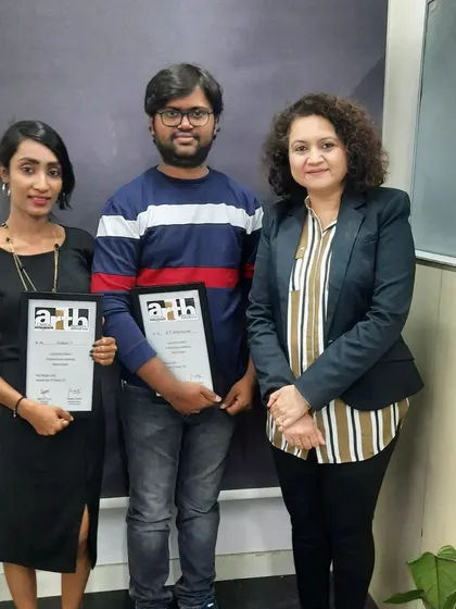 Our graduates from the L'Oréal ARTH diploma program, equipped with the latest industry techniques and knowledge.