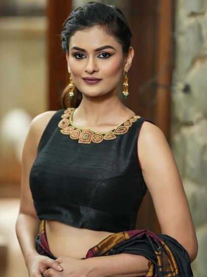 Our Saree & Jewelry Collection photo 23