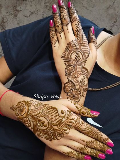 Two different Arabic-style designs, showing the versatility of this beautiful, flowing art form.