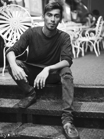 The DJ in Action photo 8