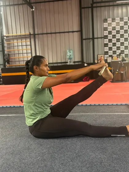 This seated stretch focuses on hamstring and hip flexibility, an important part of our conditioning program.