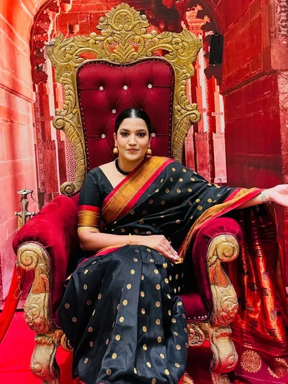 Another shot from the throne at the AstraZeneca event. This was a truly memorable look and evening.